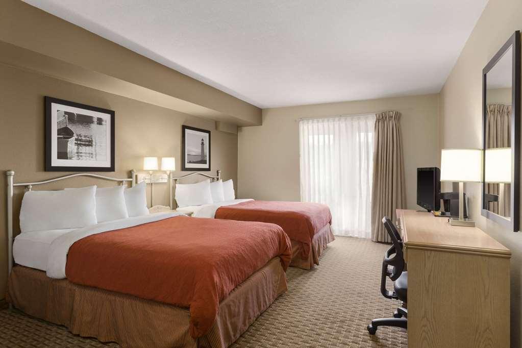 Travelodge Suites By Wyndham Saint John Habitación foto