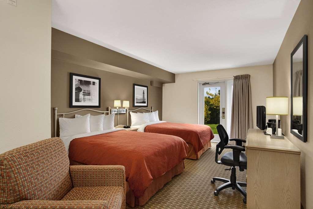 Travelodge Suites By Wyndham Saint John Habitación foto